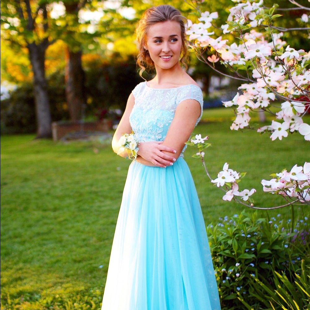 Sherri Hill Blue Chiffon Maxi Prom Dress